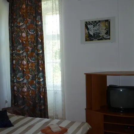 Kastelyszallo Szarkavar 3* Kaposújlak